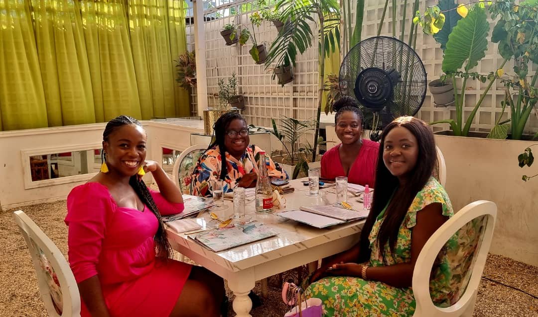 6ee4f6bf-1157-442b-93ae-00b176501eb9